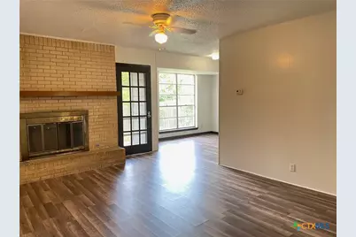 2015 Greenbrook Pkwy, Austin, TX 78723 - Photo 3