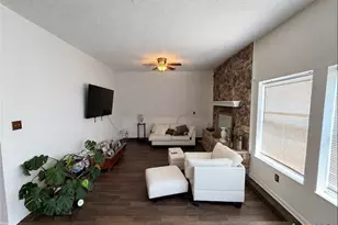 903 Davie Lee Dr, Copperas Cove, TX 76522 - Photo 3