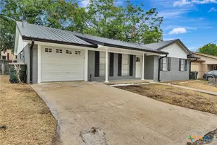 602 N Market St, Hallettsville, TX 77964 - Photo 39