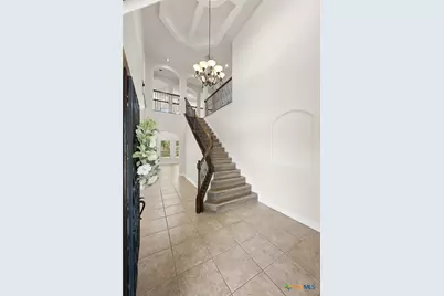 1014 Easton Drive, San Marcos, TX 78666 - Photo 5