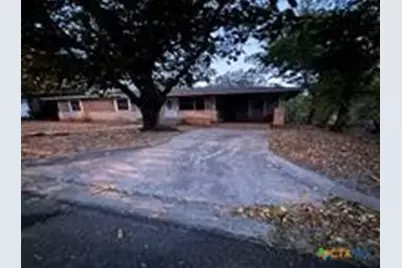 114 Hillcrest Drive, Gatesville, TX 76528 - Photo 1