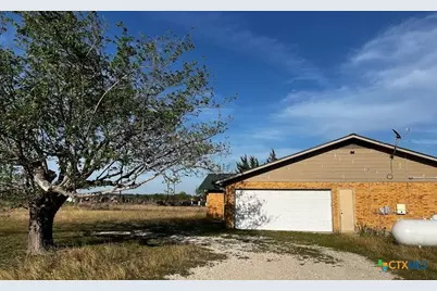 126 County Road 153, Georgetown, TX 78626 - Photo 7
