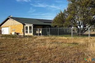 126 Co Rd 153, Georgetown, TX 78626 - Photo 9