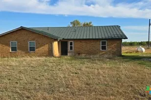 126 Co Rd 153, Georgetown, TX 78626 - Photo 3