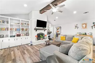 513 Bambi Dr, Victoria, TX 77904 - Photo 9