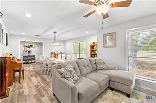 513 Bambi Dr, Victoria, TX 77904 - Photo 21