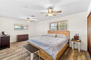 513 Bambi Dr, Victoria, TX 77904 - Photo 23