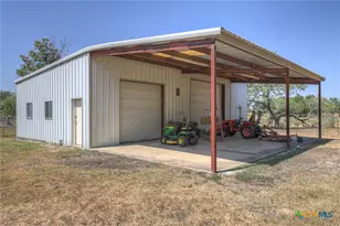 307 Valley Acres Dr, New Braunfels, TX 78130 - Photo 23