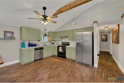 307 Valley Acres Drive, New Braunfels, TX 78130 - Photo 9