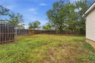 1904 Dreyer Ln St, Gonzales, TX 78629 - Photo 23
