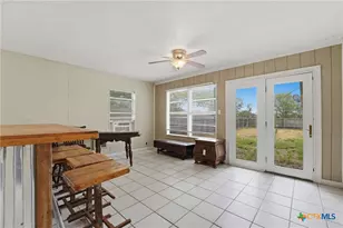 2030 Dreyer Ln, Gonzales, TX 78629 - Photo 29