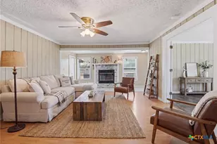 2030 Dreyer Ln, Gonzales, TX 78629 - Photo 5