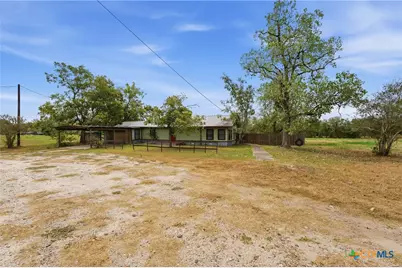 2030 Dreyer Lane, Gonzales, TX 78629 - Photo 31