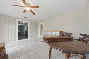 2030 Dreyer Ln, Gonzales, TX 78629 - Photo 17