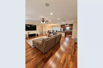 1733 County Road 376, Shiner, TX 77984 - Photo 9