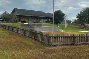 1733 Co Rd 376, Shiner, TX 77984 - Photo 33