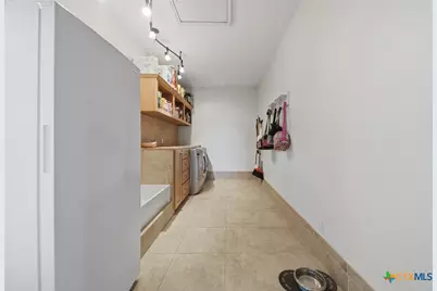 1733 County Road 376, Shiner, TX 77984 - Photo 17