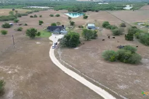 1733 Co Rd 376, Shiner, TX 77984 - Photo 29