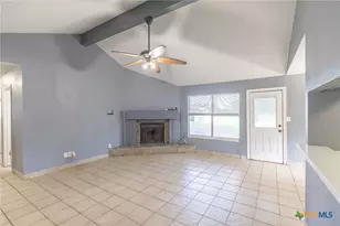 406 Trent St, Victoria, TX 77905 - Photo 3