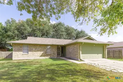 406 Trent Street, Victoria, TX 77905 - Photo 1