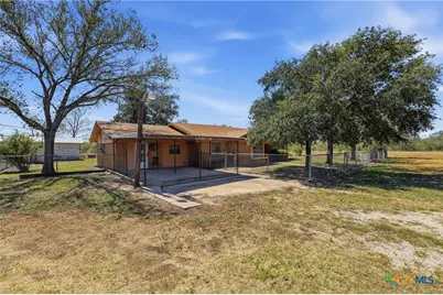 821 Cr 482, Gonzales, TX 78629 - Photo 7