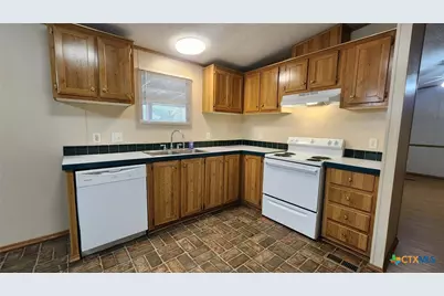 572 Canal Lane, New Braunfels, TX 78130 - Photo 7