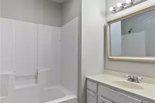 607 Hanover St, Edna, TX 77957 - Photo 13