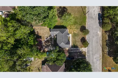 607 Hanover Street, Edna, TX 77957 - Photo 27