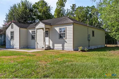 607 Hanover Street, Edna, TX 77957 - Photo 3