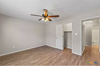 607 Hanover Street, Edna, TX 77957 - Photo 9