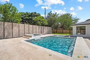 57 Ohio St, New Braunfels, TX 78130 - Photo 27