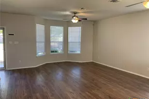 5506 Bridgewood Dr, Killeen, TX 76549 - Photo 3