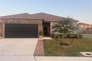 287 Rolling Hls, New Braunfels, TX 78130 - Photo 1