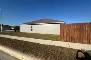 287 Rolling Hls, New Braunfels, TX 78130 - Photo 11