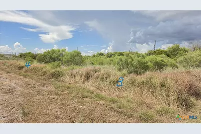 606-608 W Toledo Avenue, Seadrift, TX 77983 - Photo 3