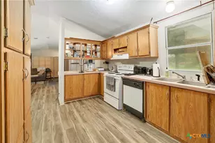 288 The Forest Rd, Dale, TX 78616 - Photo 11