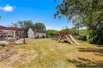101 Willowbend Drive, Port Lavaca, TX 77979 - Photo 29
