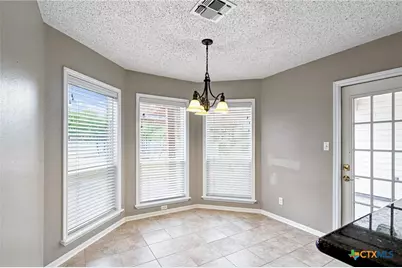 101 Willowbend Drive, Port Lavaca, TX 77979 - Photo 11