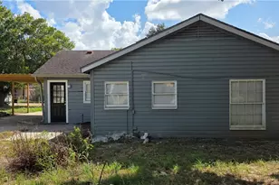 1201 La Valliere St, Victoria, TX 77901 - Photo 5