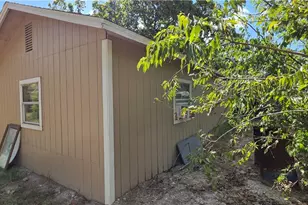 1201 La Valliere St, Victoria, TX 77901 - Photo 23