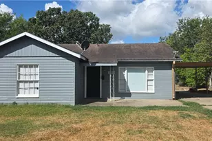 1201 La Valliere St, Victoria, TX 77901 - Photo 1