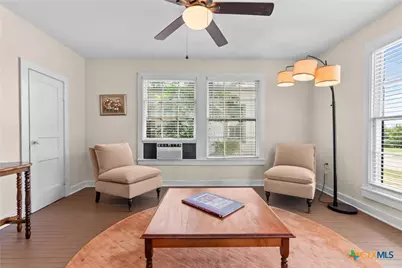 111 N 11th Street, Temple, TX 76501 - Photo 15