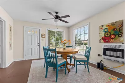 111 N 11th Street, Temple, TX 76501 - Photo 7