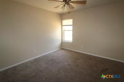 709 Mueller Street, Copperas Cove, TX 76522 - Photo 7