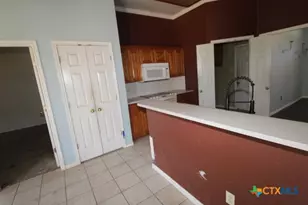 709 Mueller St, Copperas Cove, TX 76522 - Photo 3