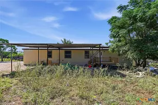 460 Vine St, Kerrville, TX 78028 - Photo 17