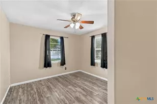 512 Monterrey Dr, Victoria, TX 77904 - Photo 19
