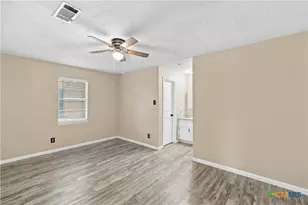 512 Monterrey Dr, Victoria, TX 77904 - Photo 21