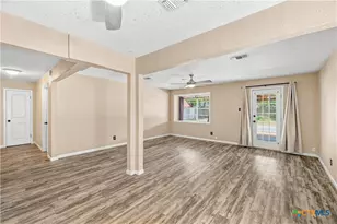 512 Monterrey Dr, Victoria, TX 77904 - Photo 15