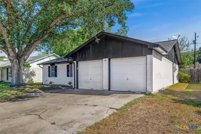 512 Monterrey Drive, Victoria, TX 77904 - Photo 3